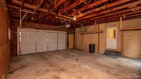8102 E Carpenter Rd, Davison, MI 48423 photo 57