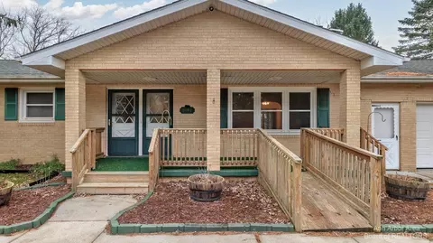 8102 E Carpenter Rd, Davison, MI 48423 photo 11