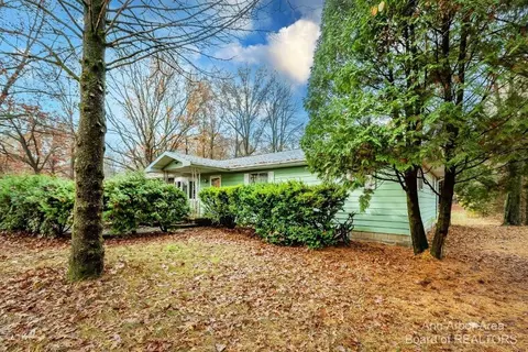 10463 Yensch Rd, Maybee, MI 48159 photo 3