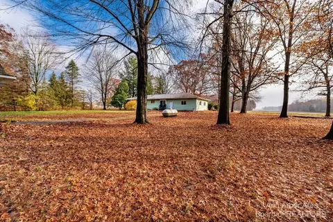 10463 Yensch Rd, Maybee, MI 48159 photo 12