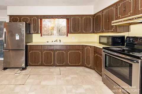 10463 Yensch Rd, Maybee, MI 48159 photo 28