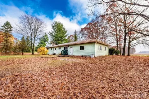 10463 Yensch Rd, Maybee, MI 48159 photo 8