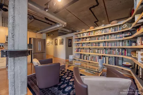 315 Second St #417, Ann Arbor, MI 48103 photo 9