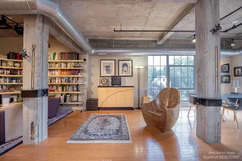 315 Second St #417, Ann Arbor, MI 48103 photo 2