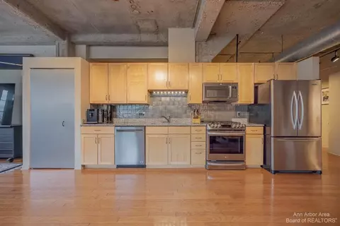 315 Second St #417, Ann Arbor, MI 48103 photo 11