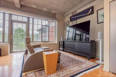 315 Second St #417, Ann Arbor, MI 48103 photo 6