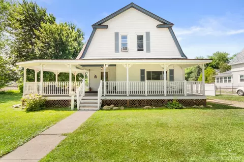 131 College Ave, Britton, MI 49229 photo 1
