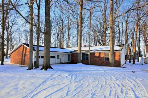 162 9th St, Britton, MI 49229 photo 1