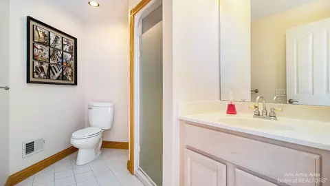 1919 Brookview Dr, Saline, MI 48176 photo 56