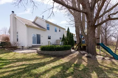 411 Cambridge Dr, Dexter, MI 48130 photo 41