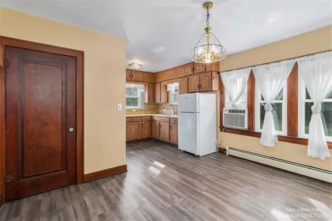 148 Vista Dr, Jackson, MI 49203 photo 8