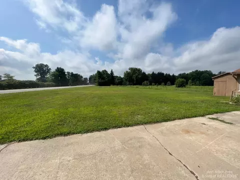 9549 Plank Rd, Maybee, MI 48159 photo 32