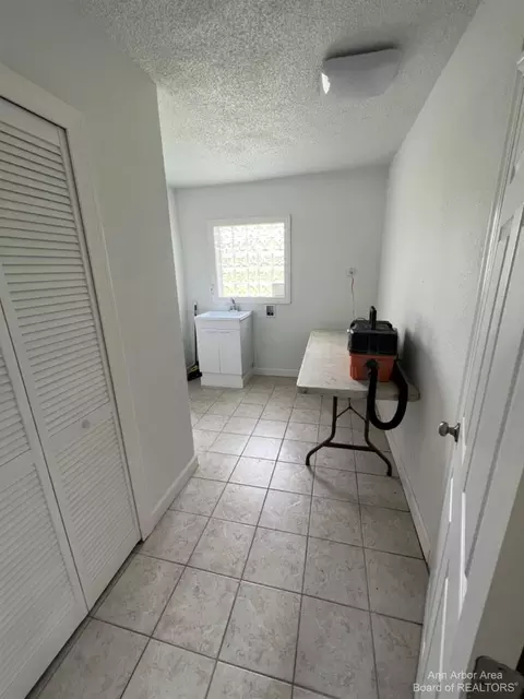9549 Plank Rd, Maybee, MI 48159 photo 23