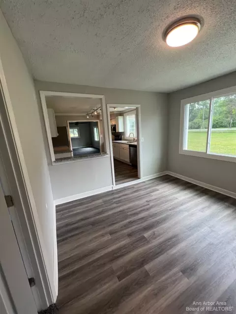 9549 Plank Rd, Maybee, MI 48159 photo 19
