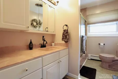 1008 Ottney Dr, Jackson, MI 49201 photo 19