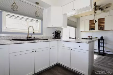 1008 Ottney Dr, Jackson, MI 49201 photo 25