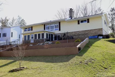 1008 Ottney Dr, Jackson, MI 49201 photo 12