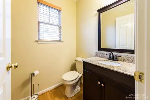 5757 Cedar Ridge Dr, Ann Arbor, MI 48103 photo 20