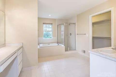 5757 Cedar Ridge Dr, Ann Arbor, MI 48103 photo 39