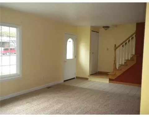 634 Springbrook Ct, Saline, MI 48176 photo 8