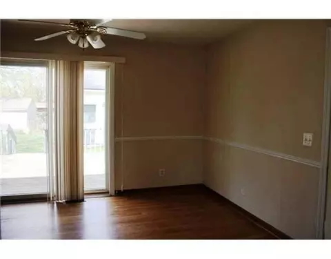 173 Wallace, Saline, MI 48176 photo 6