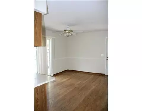 173 Wallace, Saline, MI 48176 photo 5