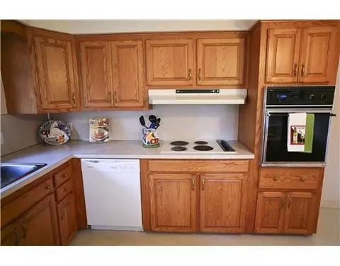 1801 Weldon, Ann Arbor, MI 48103 photo 9