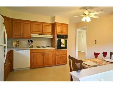 1801 Weldon, Ann Arbor, MI 48103 photo 7