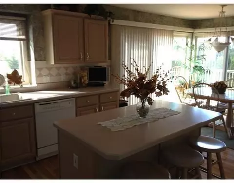 7028 Grass, Saline, MI 48176 photo 10