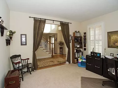 3822 Hedgerow, Saline, MI 48176 photo 7