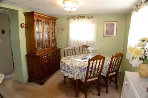 301 Ridgeway, Jackson, MI 49202 photo 6