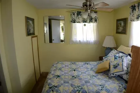 301 Ridgeway, Jackson, MI 49202 photo 4