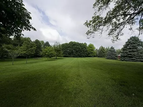 9720 Moon Rd, Saline, MI 48176 photo 17