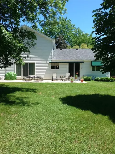 9720 Moon Rd, Saline, MI 48176 photo 7