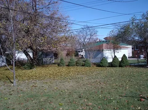 4420 Adams Cir, Wayne, MI 48184 photo 25