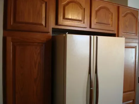 4420 Adams Cir, Wayne, MI 48184 photo 8