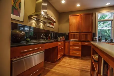 2940 Devonshire Rd, Ann Arbor, MI 48104 photo 19
