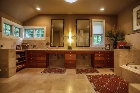 2940 Devonshire Rd, Ann Arbor, MI 48104 photo 34