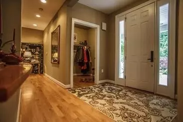 2940 Devonshire Rd, Ann Arbor, MI 48104 photo 3