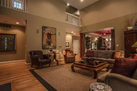 2940 Devonshire Rd, Ann Arbor, MI 48104 photo 8