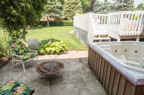 465 Willis, Saline, MI 48176 photo 32
