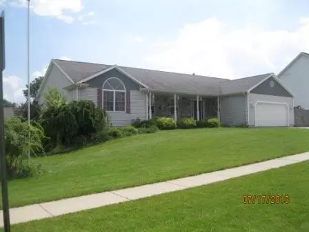 500 Red Maple Dr, Tecumseh, MI 49286 photo 2