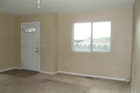 4415 S Hubbard, Wayne, MI 48184 photo 2