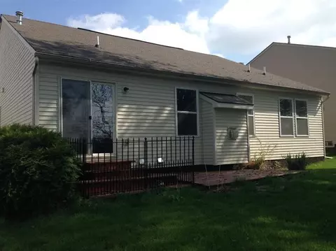 8726 Boxelder Ln, Dexter, MI 48130 photo 2