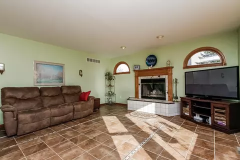 6724 Ralaric Dr, Dexter, MI 48130 photo 74