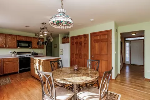 6724 Ralaric Dr, Dexter, MI 48130 photo 3