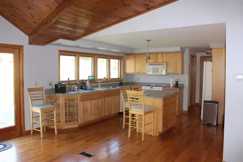 5600 Seymour Rd, Jackson, MI 49201 photo 4