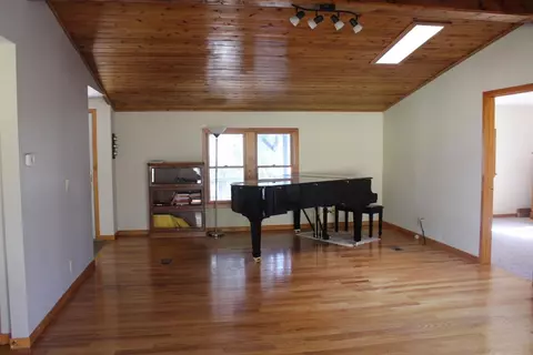5600 Seymour Rd, Jackson, MI 49201 photo 3