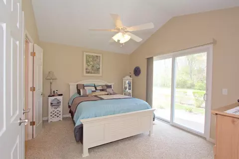 669 Ridge Ln, Tecumseh, MI 49286 photo 5