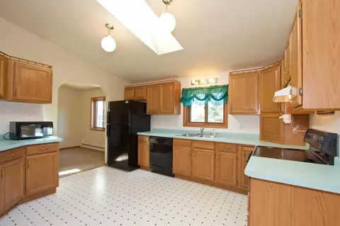 6182 Val Rod Ct, Tecumseh, MI 49286 photo 3